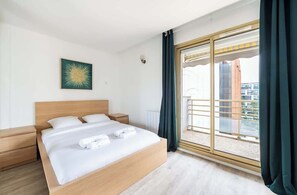 1 chambre, fer et planche à repasser, Wi-Fi, literie fournie