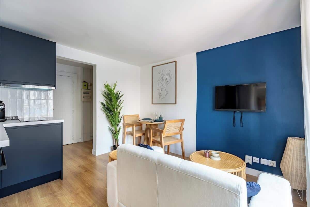 Smart TV, offices