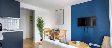 Smart TV, offices