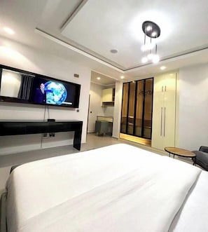 Family Apartment, Balcony, City View