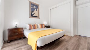 2 makuuhuonetta, silitysrauta/-lauta, ilmainen Wi-Fi, vuodevaatteet