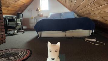 2 bedrooms, WiFi, bed sheets