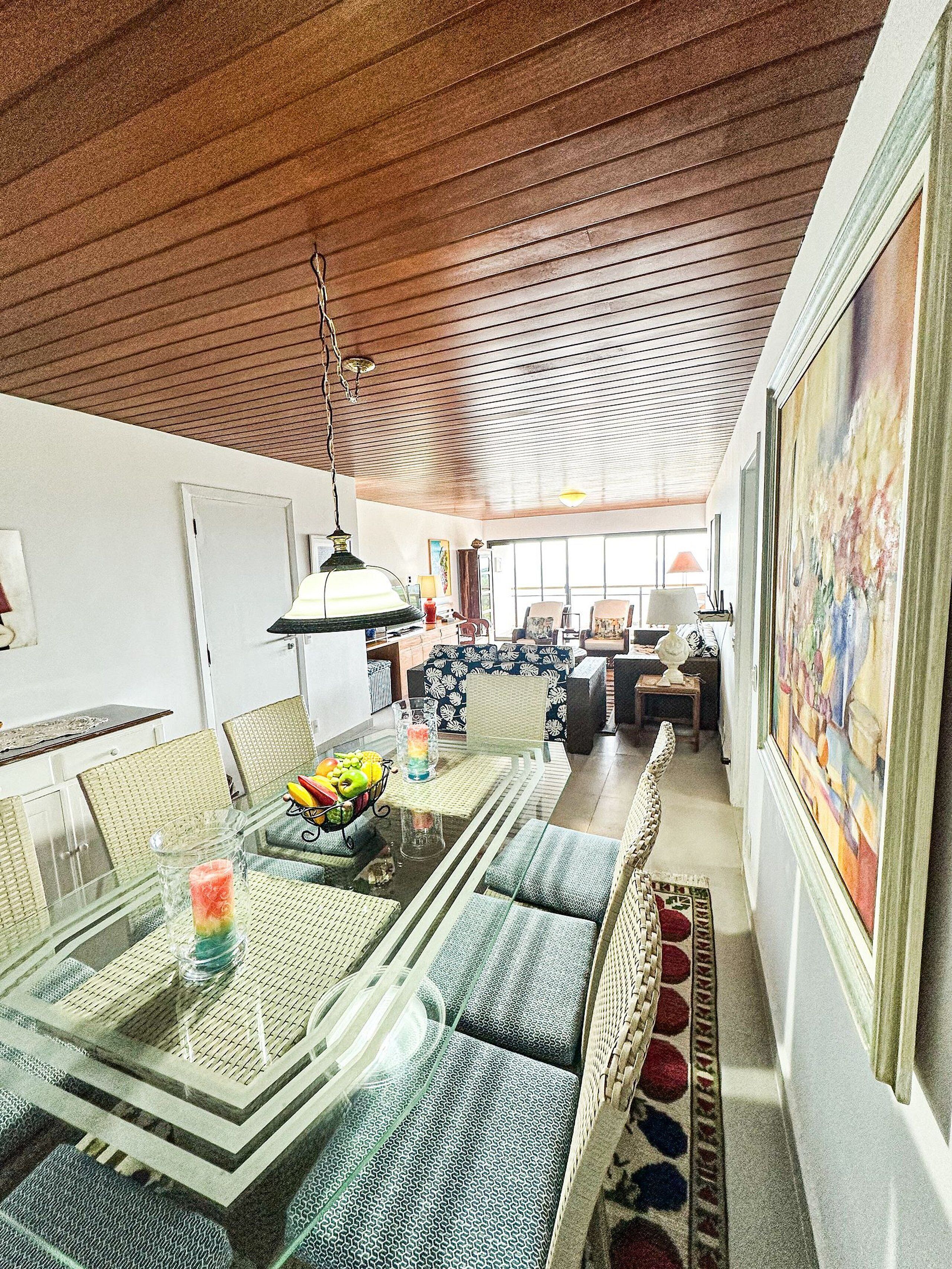 Basic Apartment | Dining