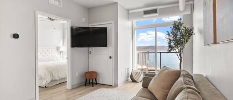 2 sovrum, strykjärn/strykbräda, gratis wi-fi och sängkläder