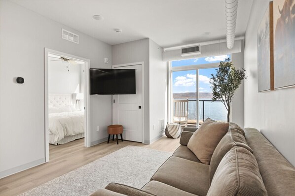 2 chambres, fer et planche à repasser, Wi-Fi gratuit, draps fournis