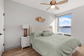 1 chambre, fer et planche à repasser, Wi-Fi gratuit, draps fournis