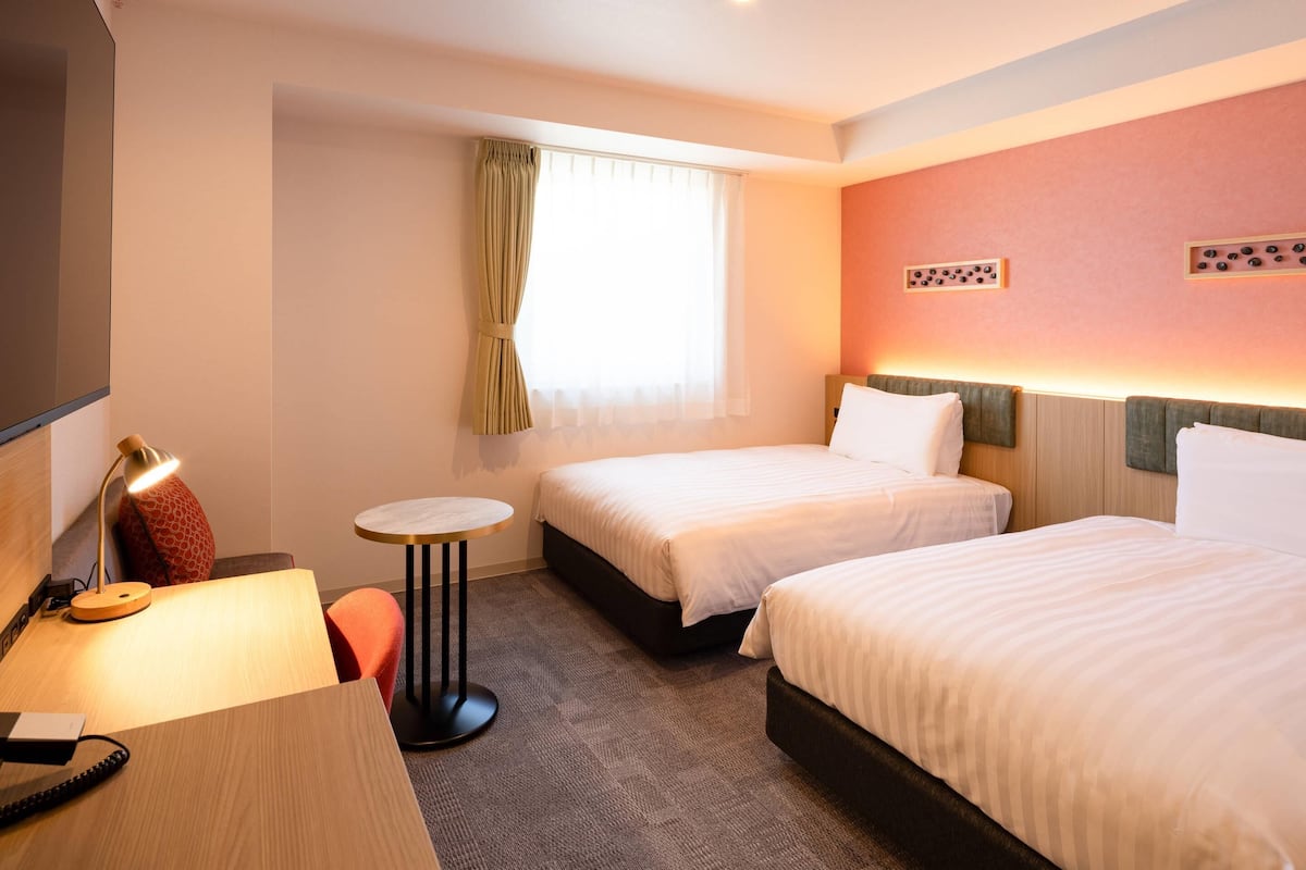 Habitación estándar, 2 camas individuales, para no fumadores | 1 habitación, wifi gratis y ropa de cama