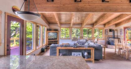 Chamberland Getaway | Lake Views w/ Deck!
