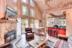 TV, fireplace - Relax at Rustic Tahoe Charm | Minutes to Lake (Tahoma)