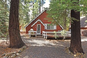 Exterior - Woodland Chalet | 2 mi from Beach Access! (Tahoma)
