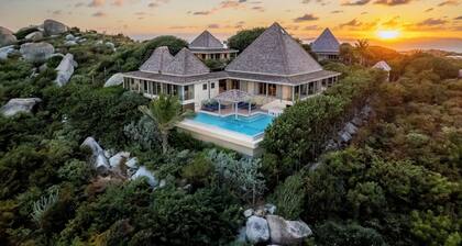 Red Rock Villa is a luxury tranquil retreat on Virgin Gorda. Masterful design!