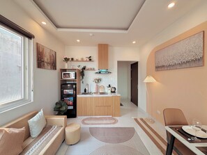 Comfort-Studio | Allergikerbettwaren, Schreibtisch, laptopgeeigneter Arbeitsplatz