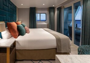 2 bedrooms, iron/ironing board, free WiFi