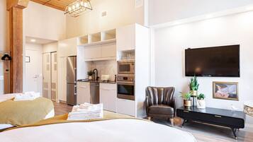 1 Schlafzimmer, Schreibtisch, BĂŒgeleisen/BĂŒgelbrett, kostenloses WLAN