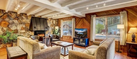 TV, fireplace, DVD player