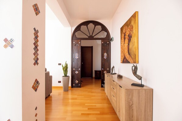 Appartement | Coin séjour | Télévision de 32 pouces avec chaînes par câble