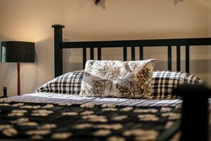 4 chambres, fer et planche Ă repasser, Wi-Fi, draps fournis