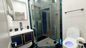 House | Bathroom