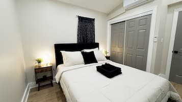 2 bedrooms, iron/ironing board, free WiFi