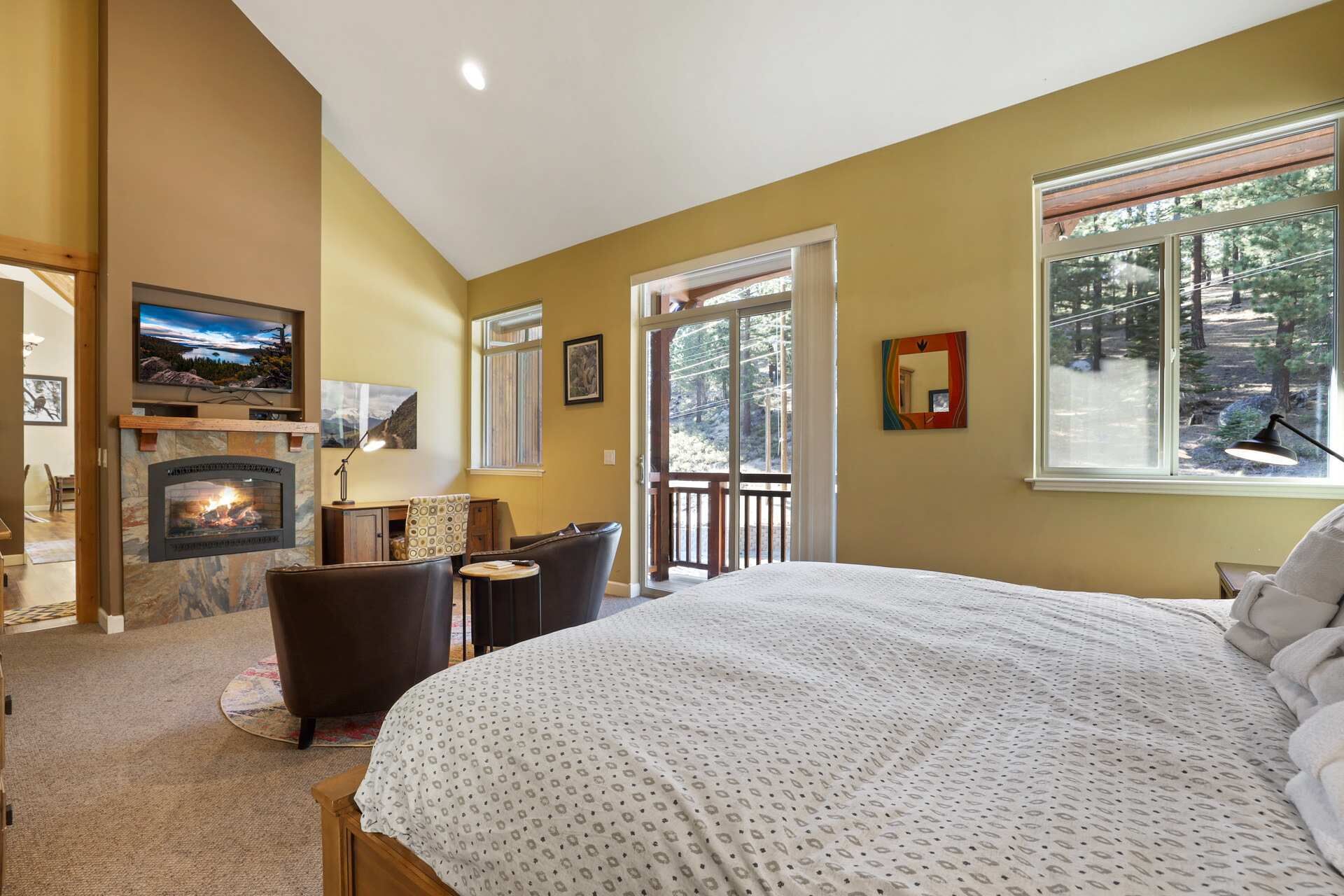 4 bedrooms, WiFi, bed sheets