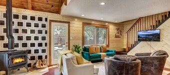 Rustic Haven - Hot tub & Pet friendly