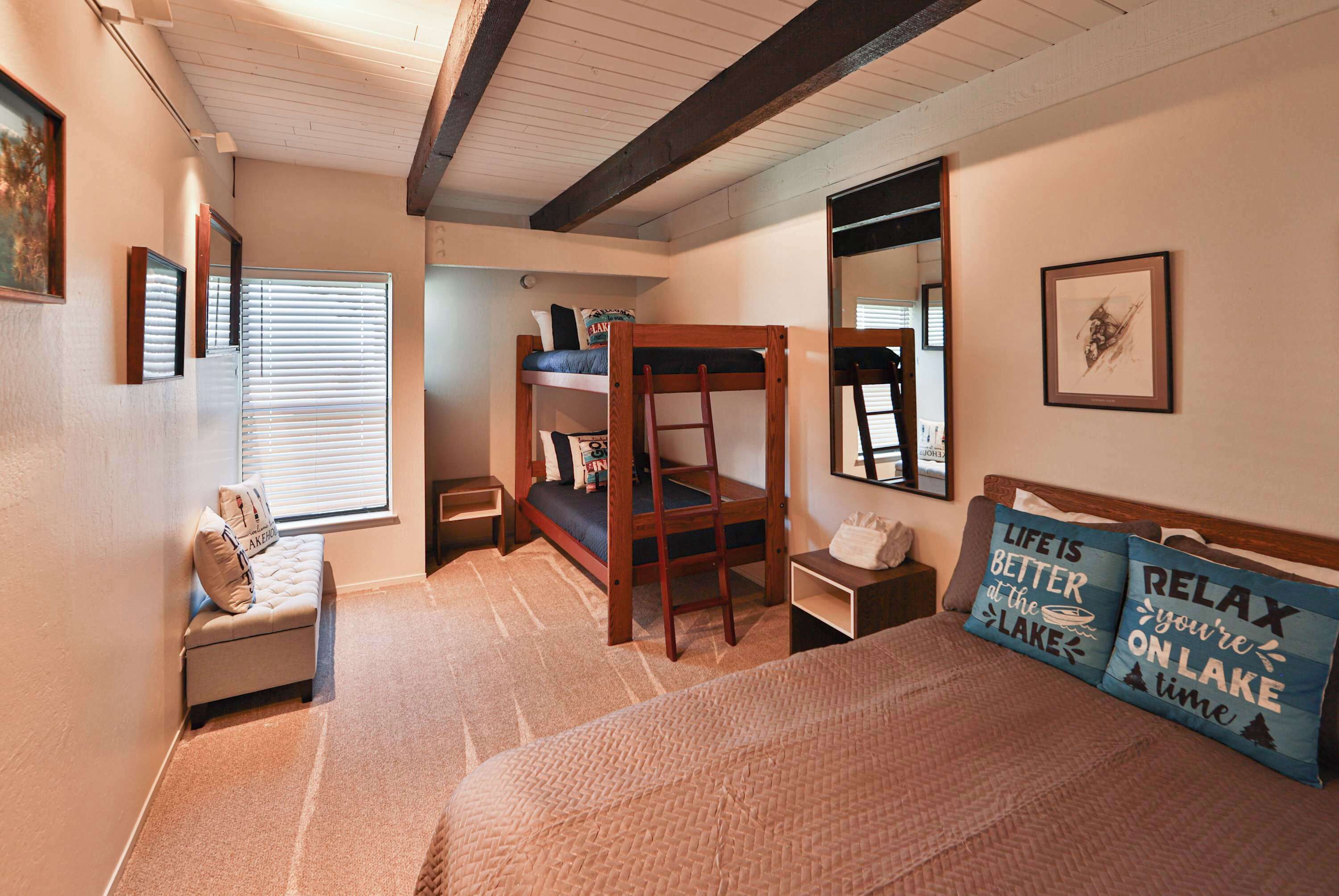 2 bedrooms, WiFi, bed sheets