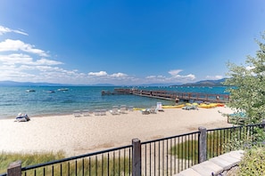 Vlak bij het strand
