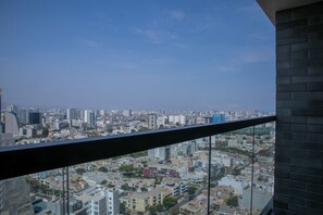 View from property - Moreyra by Wynwood House (Lima)