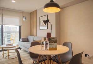 Apartment | Dining room