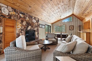 TV - Tahoe Forest Chalet – 3BR House w/ AC! (Stateline)