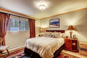 3 bedrooms, WiFi, bed sheets