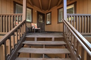 Interior - Family Fun Getaway - 3 Story Condo! (Zephyr Cove)
