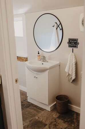 Shower, towels, toilet paper