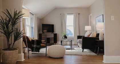 Charming 2-bedroom upper apartment in fabulous downtown Saint Charles, MN.