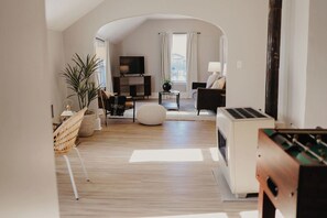 Spielezimmer