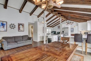 TV, fireplace - Lucerne Lake House - Lakefront Tahoe Keys (South Lake Tahoe)