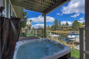 Terrace/patio - Lucerne Lake House | Ski Lease 30+ Days! (South Lake Tahoe)