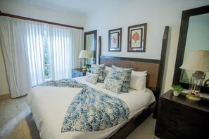 2 chambres, fer et planche à repasser, accès au Wi-Fi (inclus)