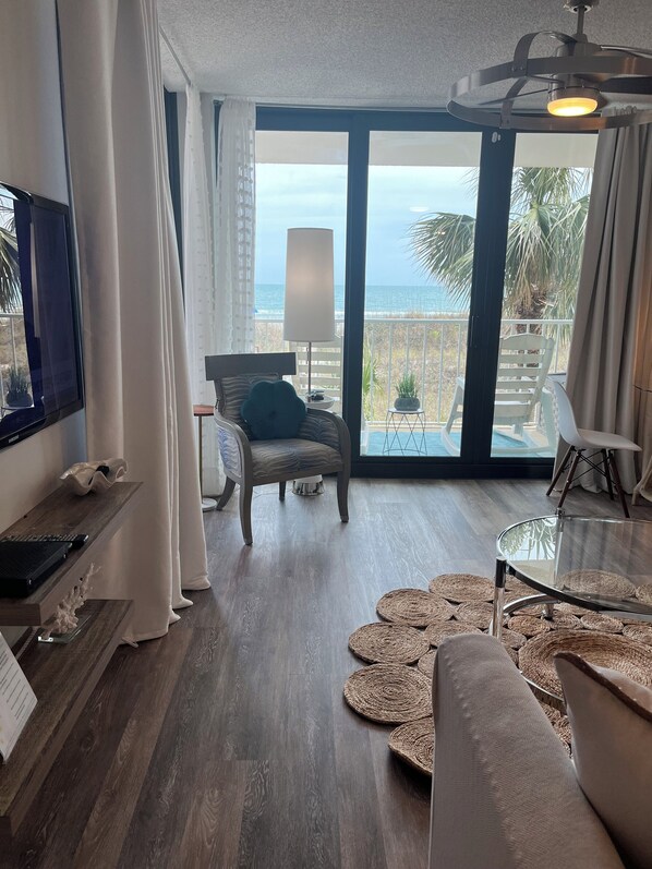 スマートテレビ、書庫