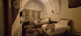 Cappadocia Landscape House.Kapadokya Manzaralı Eski Kemer Tarihi Ev,