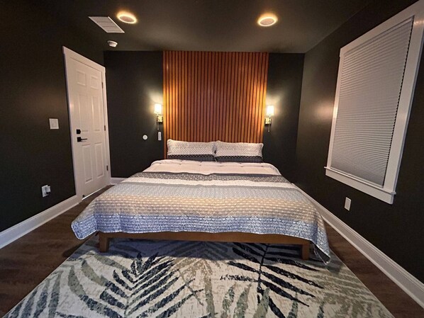 3 chambres, fer et planche à repasser, Wi-Fi gratuit, draps fournis