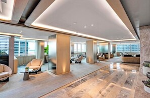 Building design - AKA Brickell 32th Free Parking by Palermo Home (Miami)