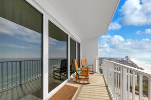 Appart'hôtel, plusieurs lits (Boardwalk 2101) | Enceinte de l’hébergement