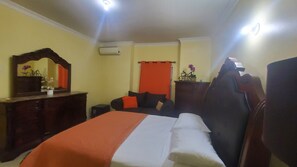 2 chambres, fer et planche à repasser