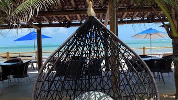 Beach bar