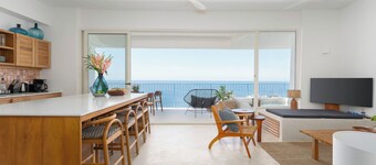 Oceanfront Luxury with Private Pool in Puerto Escondido