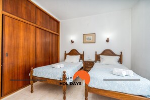 Tabla de planchar con plancha y wifi gratis 