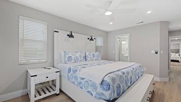 Appart'hôtel Luxe, vue plage | 2 chambres, draps en coton égyptien, literie de qualité supérieure