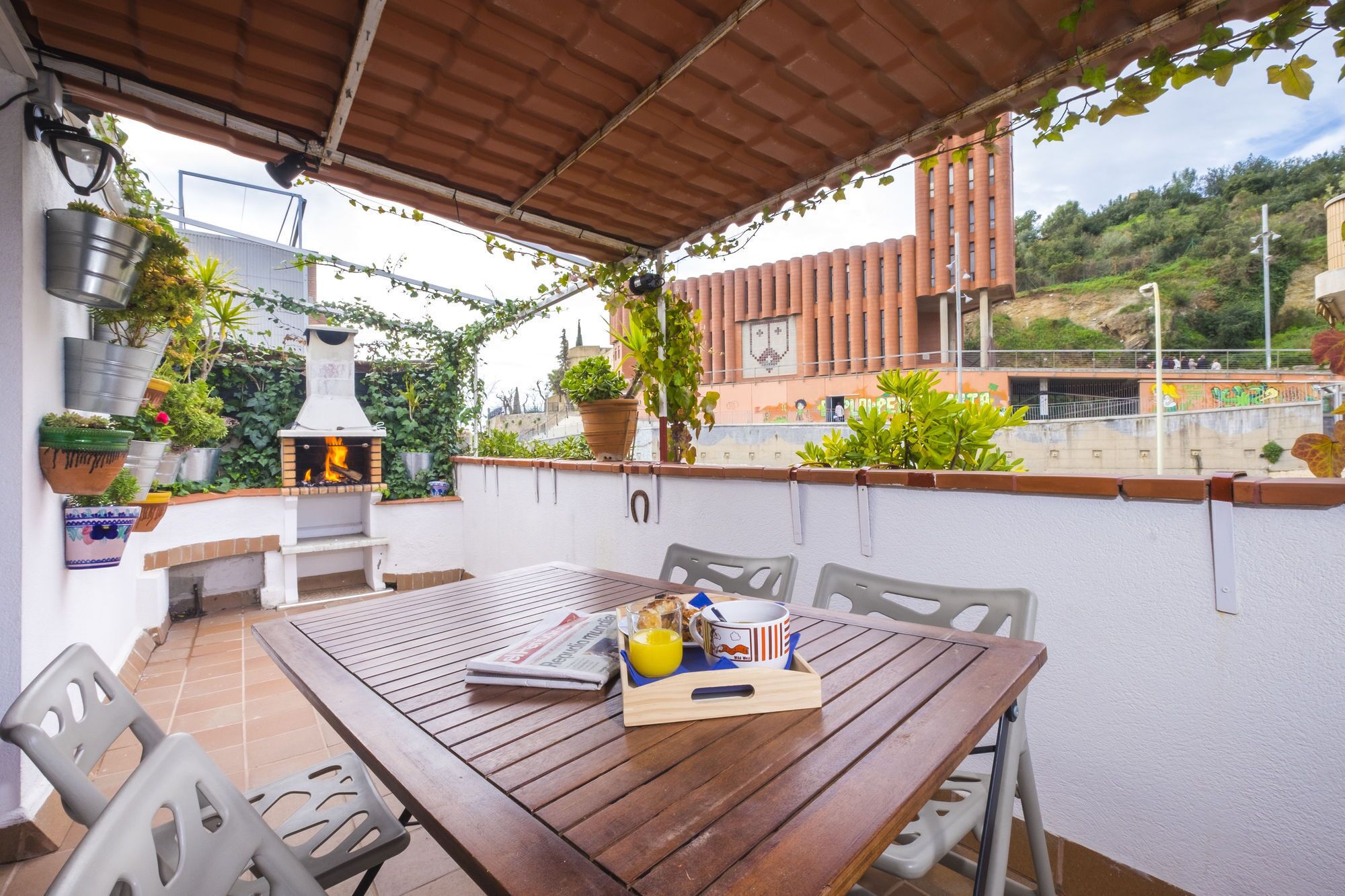 Tempat makan outdoor