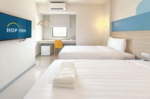 Hop Inn Suphanburi